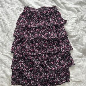 Mi Ami Floral Ruffle/Tiered Skirt - Black and Pink
